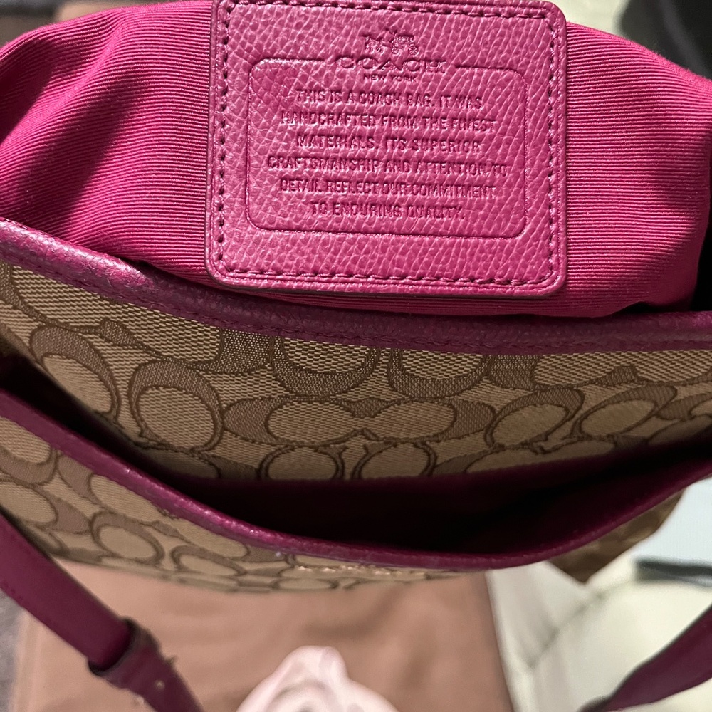 Coach File Crossbody In Signature Canvas - Authen… - image 4